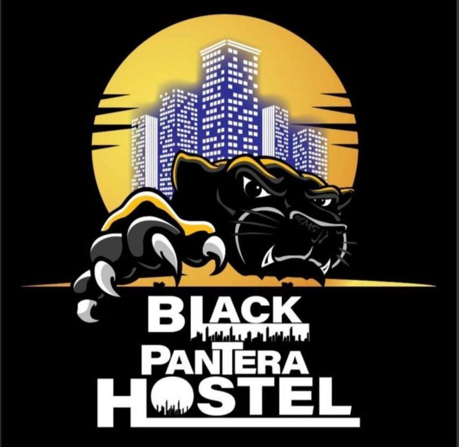 Black Pantera Hostel Patong Eksteriør bilde